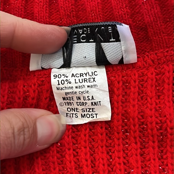 Vintage 90s Made in USA Objectivity Red V-neck Sweater, Sz Large - Picture 5 of 8